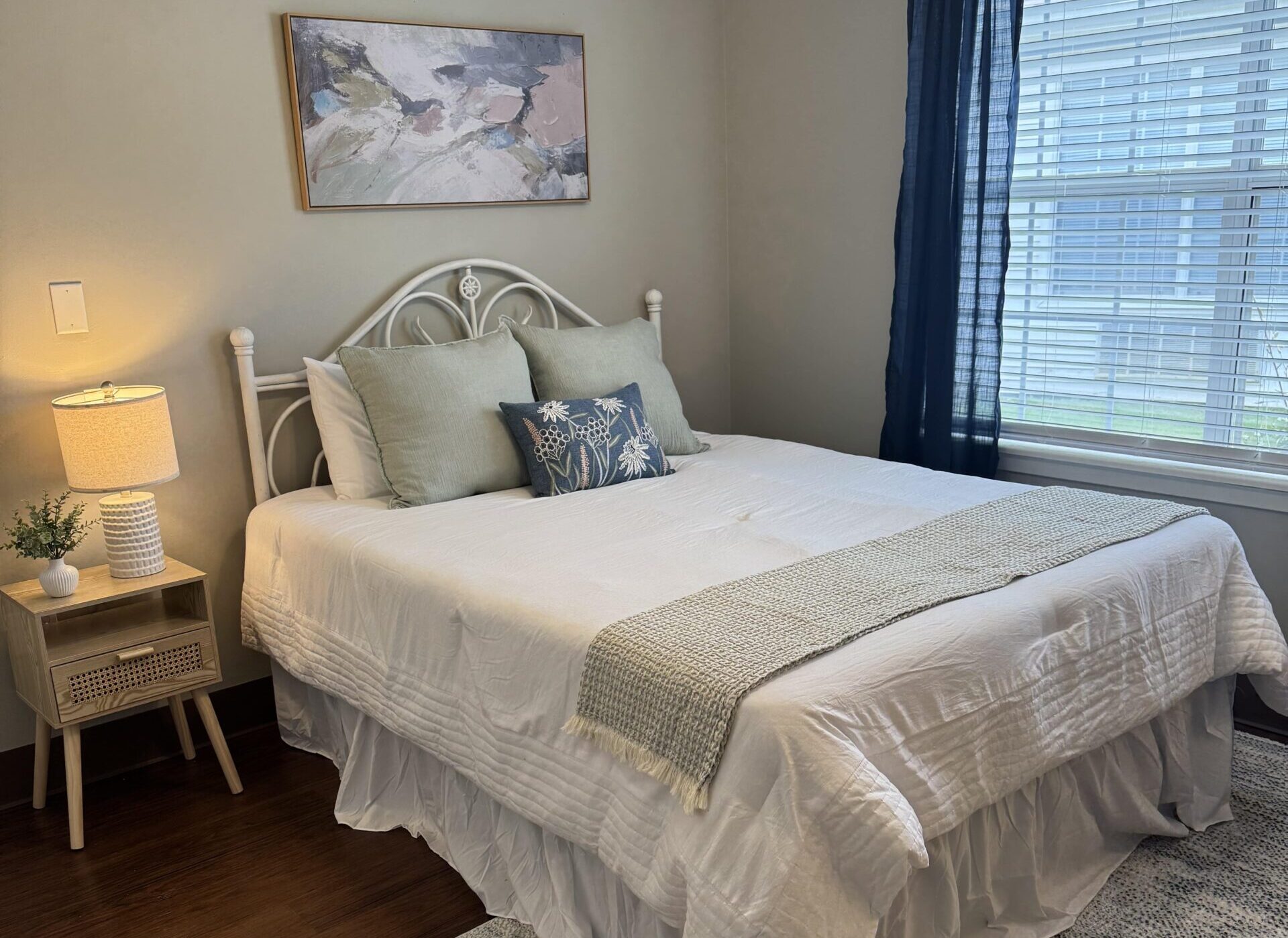 bedroom at foxridge bryant